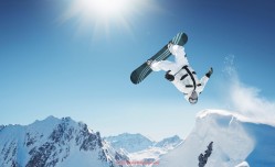 世俱杯直播-欧冠精彩进球集锦汇总：历年最佳进球完整呈现